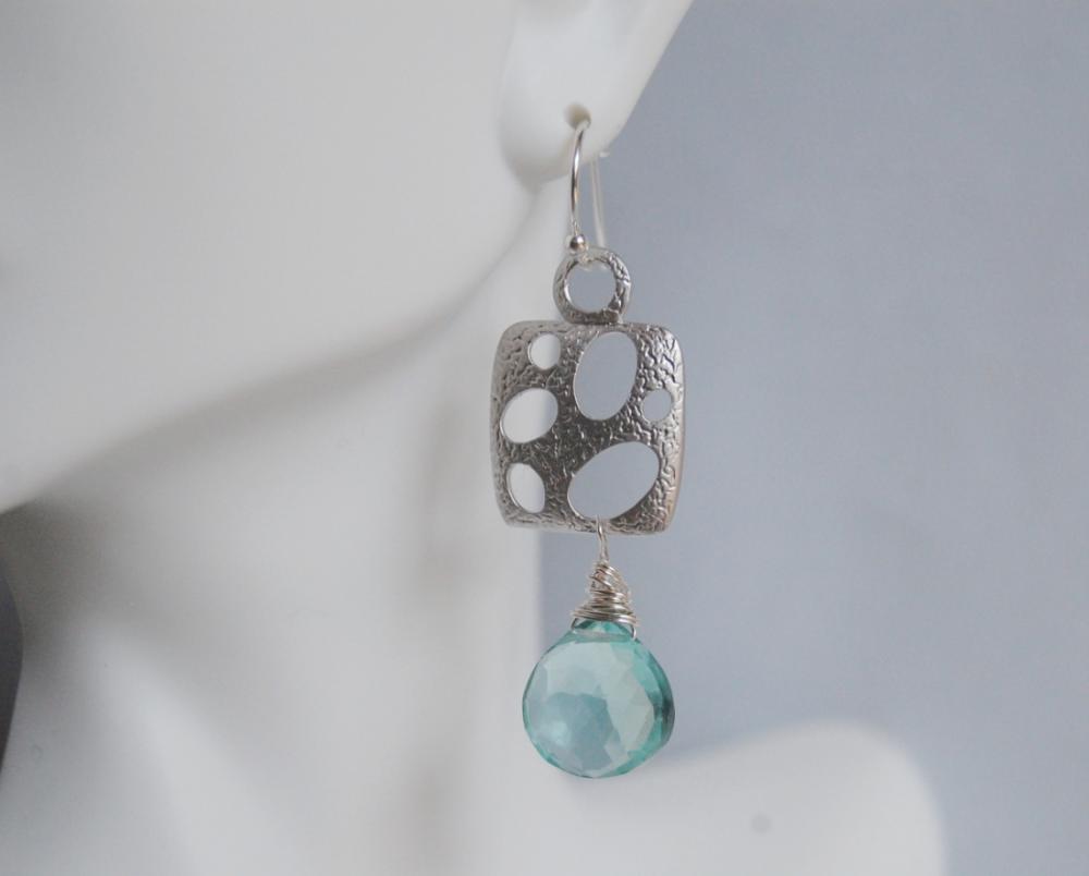 Gorgeous Sage Green Quartz And Square Connector Dangle Earrings