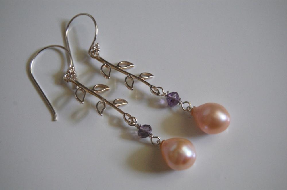 Light Pink Pearl And Amethyst Dangle Earrings