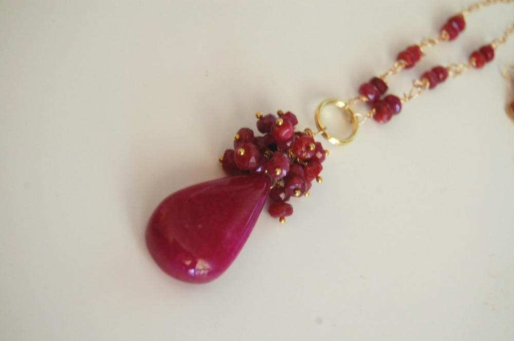 Beautiful Smooth Ruby Briolette And Ruby Rondelles Gold Filled Necklace